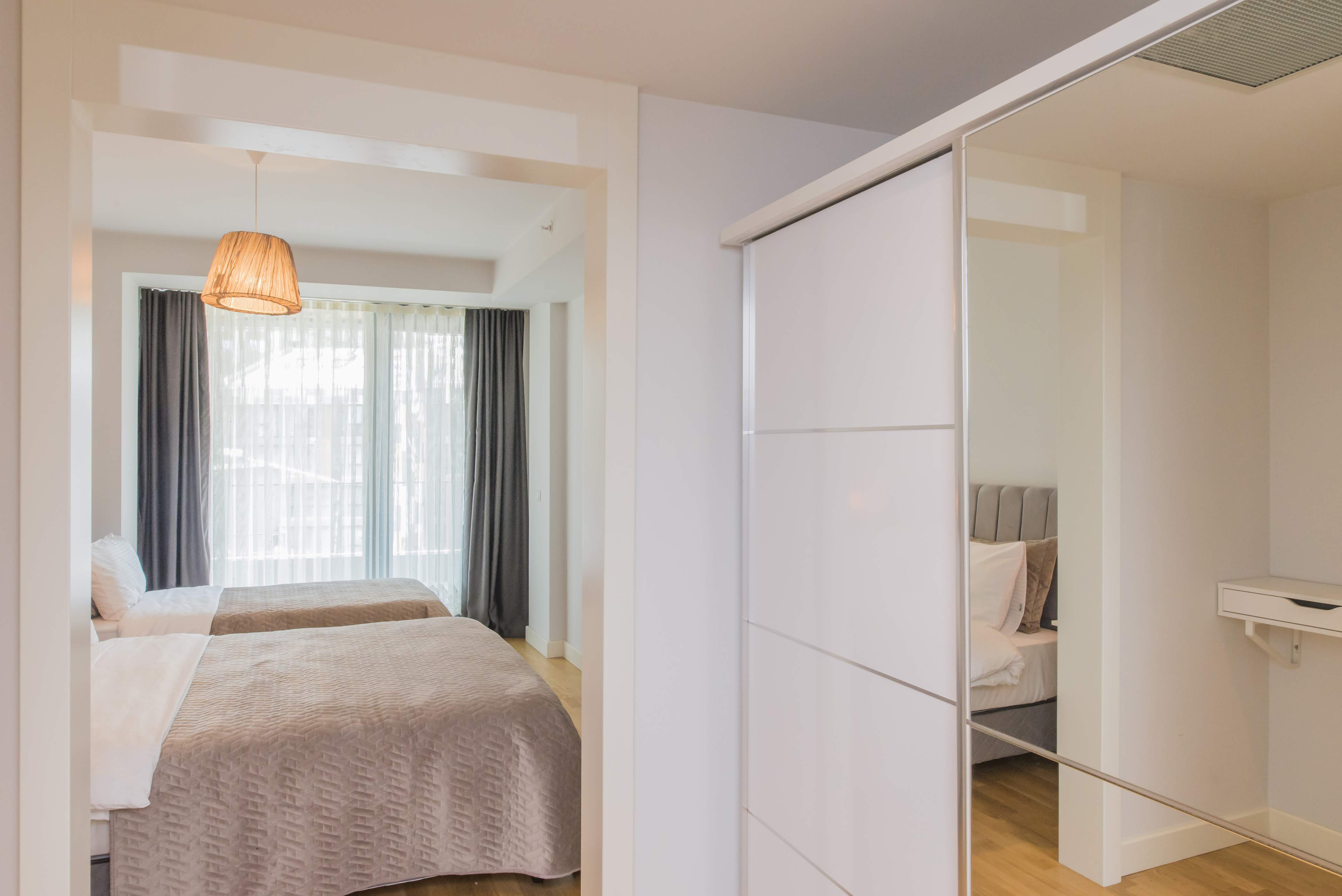 1 Bedroom Suite - Image 14